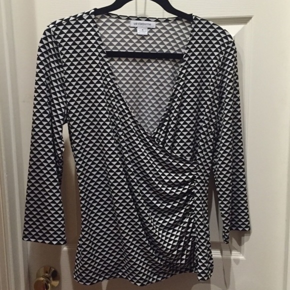 Liz Claiborne black white geo print faux wrap Top size Medium - Picture 1 of 4